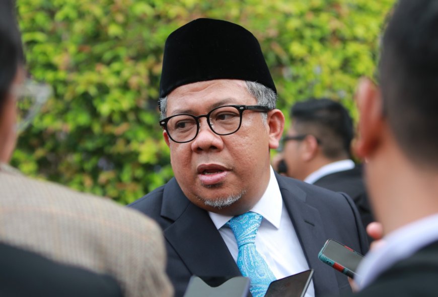 Fahri Hamzah Resmi Jabat Wamen Perumahan, Targetkan 3 Juta Rumah per Tahun