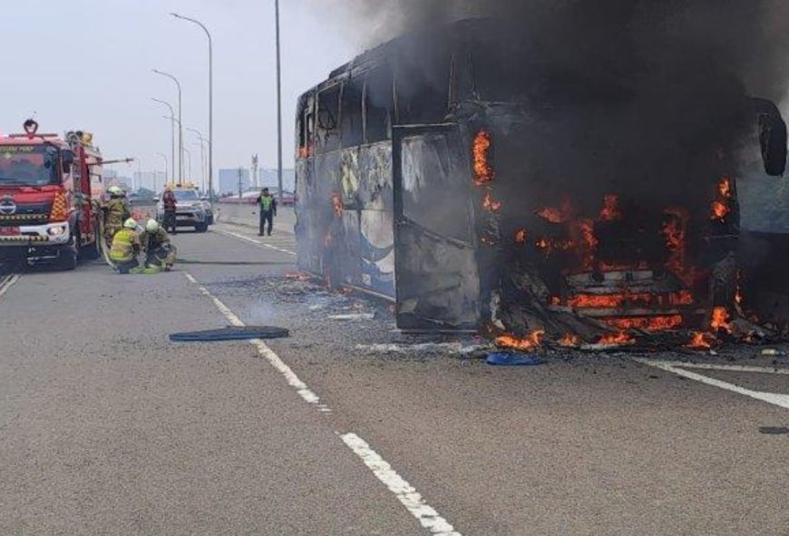 Kronologi Lengkap Bus Parawisata Angkut 58 Anak TK Terbakar di Tol Wiyoto Wiyono