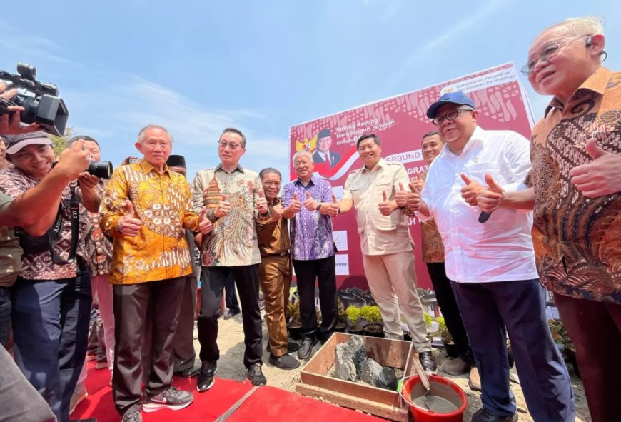 Rumah Gratis di Lahan Hibah Maruarar Sirait Resmi Dibangun