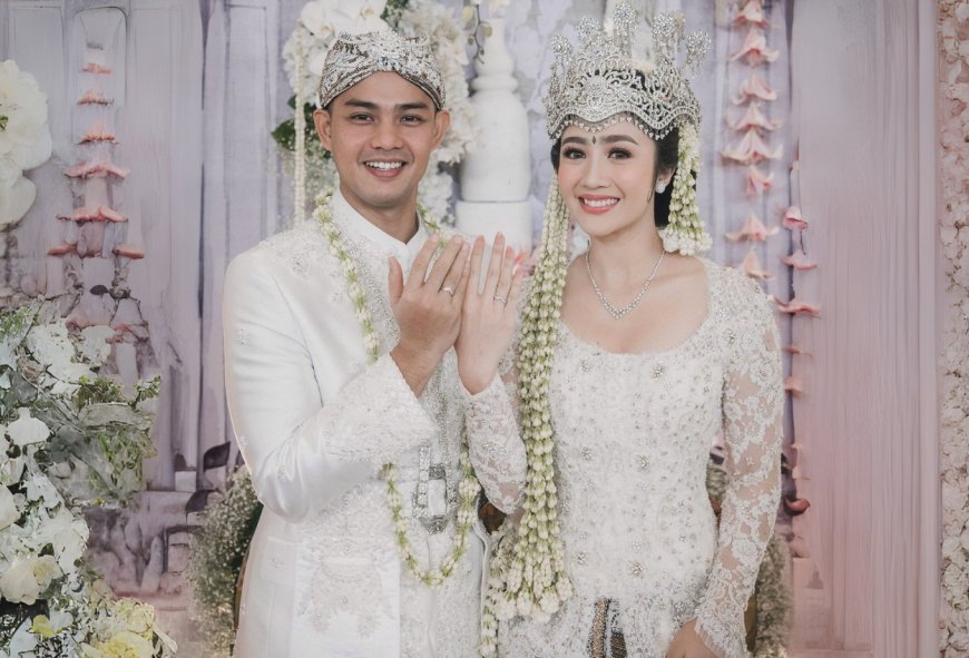 Sah! Febby Rastanty dan Drajat Djumantara Resmi Menikah, Gunakan Gaun Adat Sunda