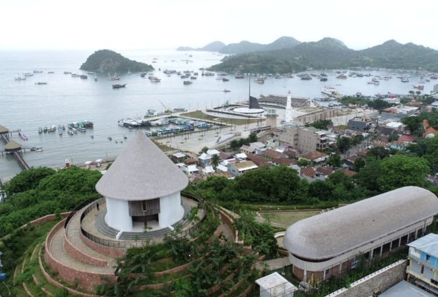 Hotel di Labuan Bajo Beri Diskon Khusus untuk Wisatawan yang Terjebak Erupsi Gunung Lewotobi