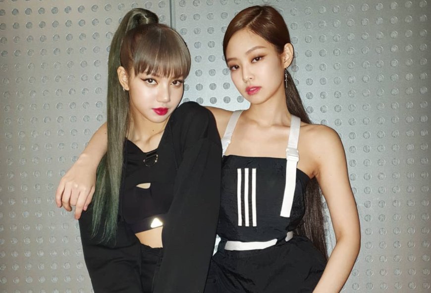 Lisa dan Jennie BLACKPINK Akan Debut Solo di Coachella 2025