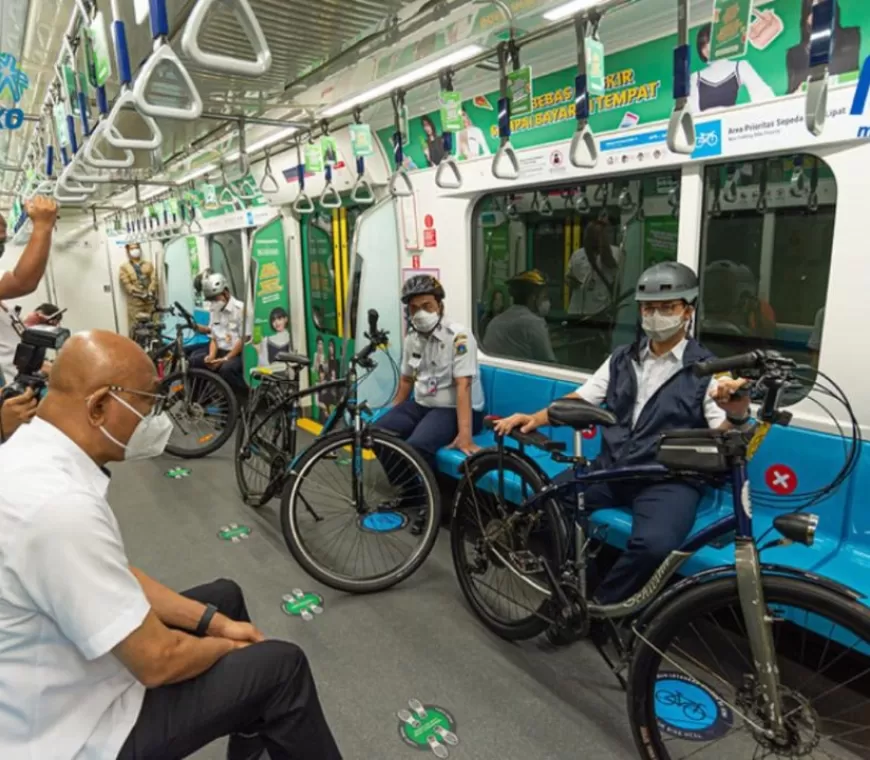 Aturan Baru: Sepeda Non-lipat Kini Bisa Dibawa ke LRT Jabodebek