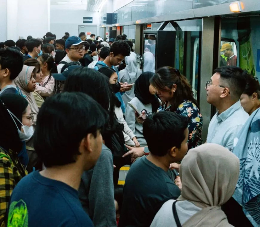 Cara Naik MRT-LRT Gratis Nataru 2024 di Tanggal 31 Desember dan 1 Januari