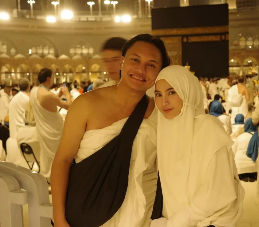 Mahalini Jalani Umrah Perdana Usai Mualaf, Ditemani Rizky Febian dan Sahabat Artis