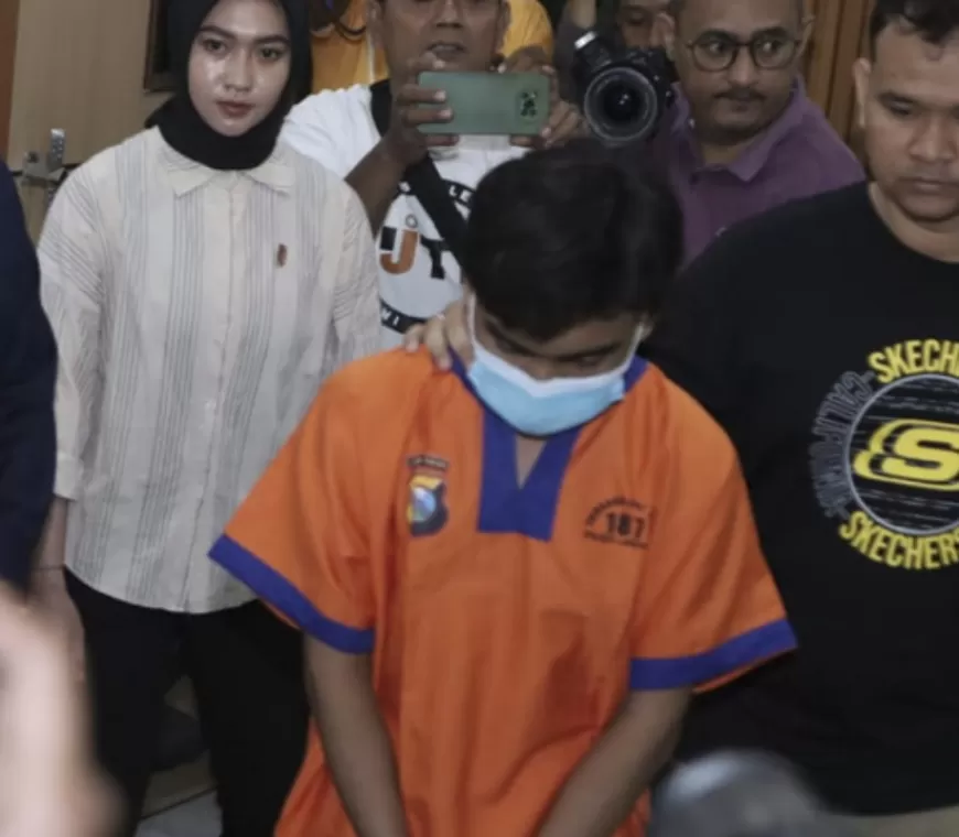 Siswi Ditemukan Membusuk di Warkop Lamongan, Dibunuh Teman Sekolah Gegara Cinta Bertepuk Sebelah Tangan