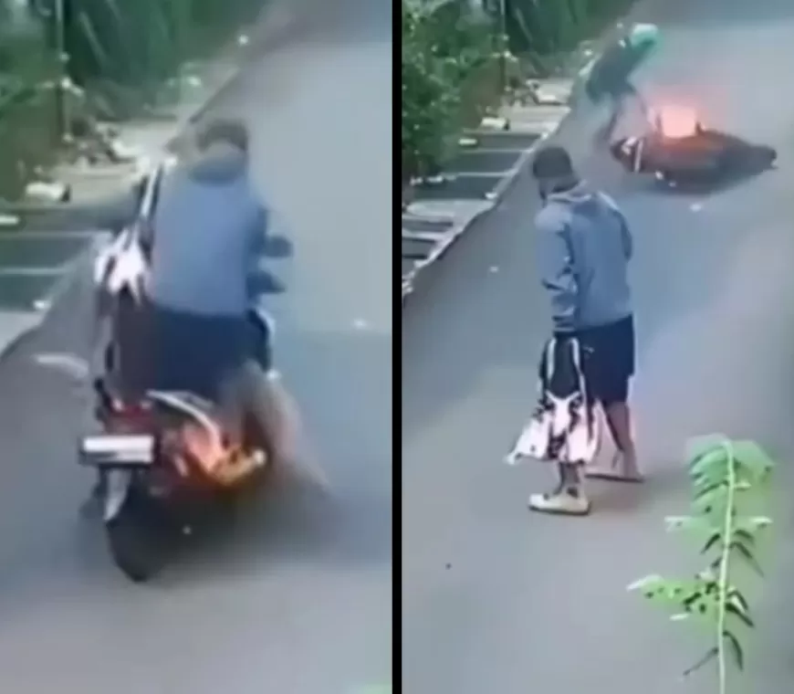 Detik-detik Motor Ojol Mendadak Terbakar Saat Antar Penumpang di Bekasi