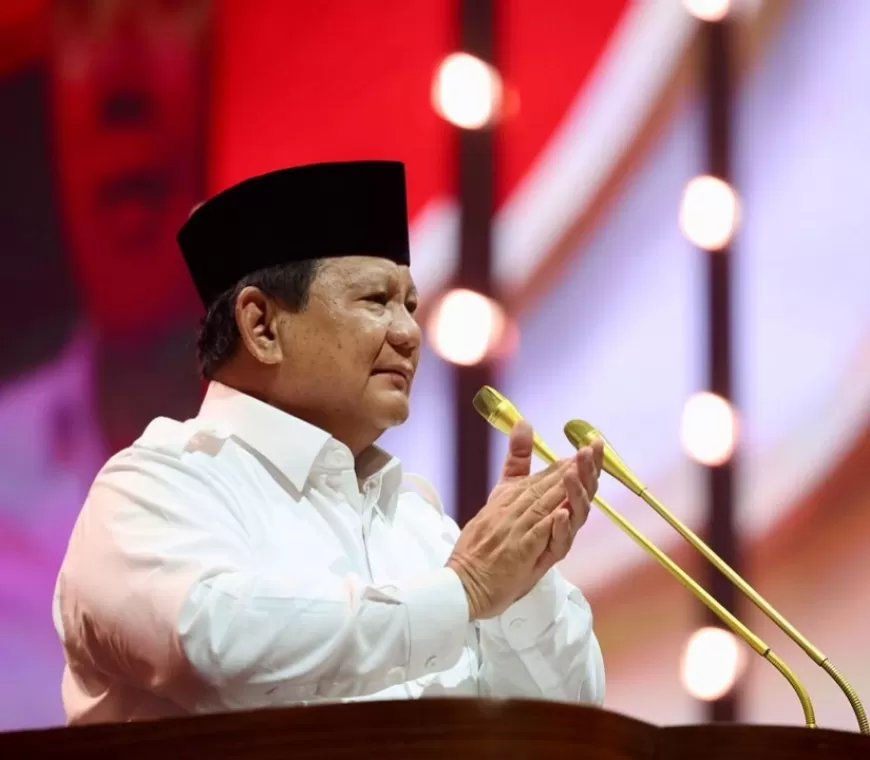 Prabowo Minta Harga Pesawat dan Biaya Haji Turun Lagi